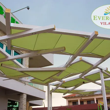 Evergreen Appartamento Două Mai