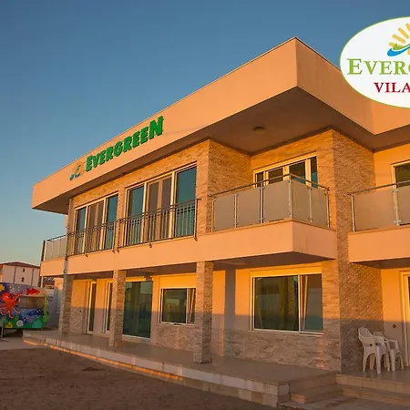 Apartment Evergreen Două Mai